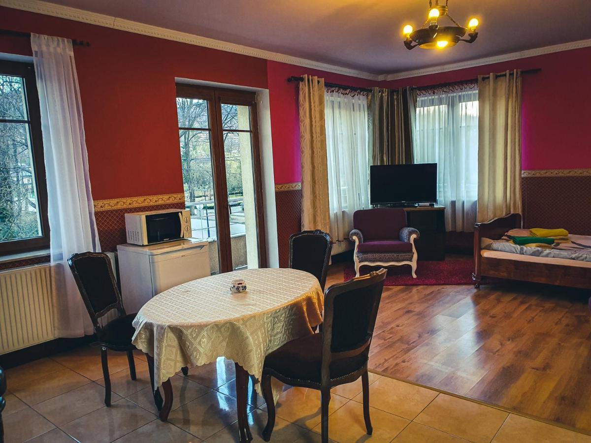 Apartamenty Nad Wisla Renesans Ngoại thất bức ảnh